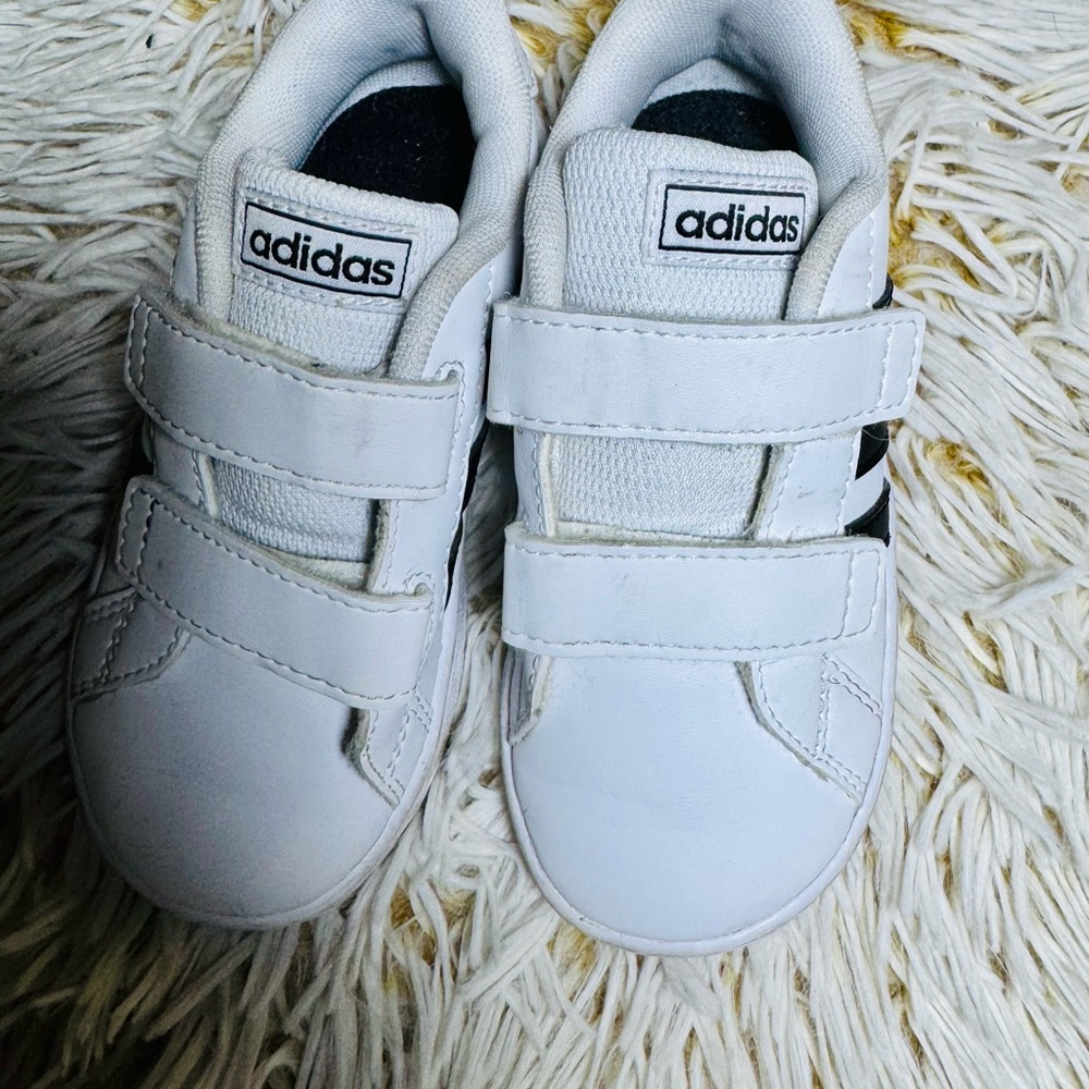Adidas Grand Court Toddler Sneakers White Black Velcro Size 8K